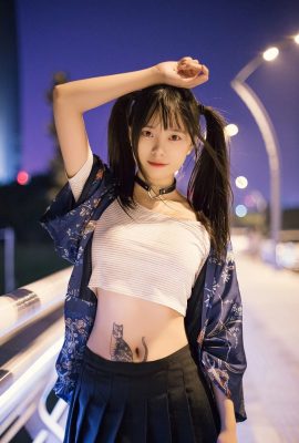 小野ガールw – ダブルポニーテールの彼女 (23P)