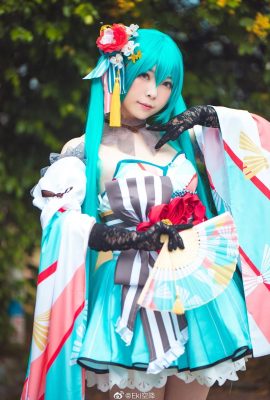 初音ミク@soulsuangjun（撮影：@EkiAirborne）（CICF中国国際漫画祭アニメーション・ゲーム展示会）（9P）