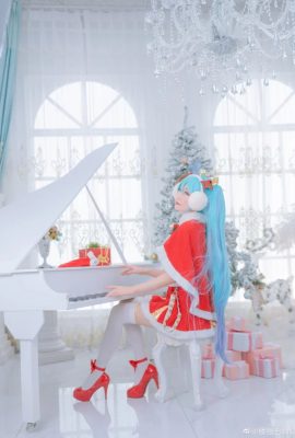 初音ミク クリスマス @ ルー・イン・エミリア (9P)