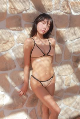 (ピョ・ウンジ) 乳香が溢れ出す肉体美が目を引く(43P)