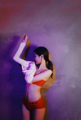 写真家 San Qing Yezi の作品がフルセット (98P)