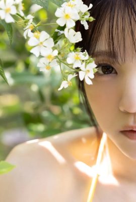 （橋本環奈）突出した奥深いプロ意識と熱い曲線美を披露（26P）