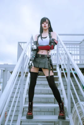 蘿莉Byoru Cosplay ティファロックハート Tifa Lockhart