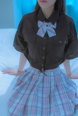 かすんだダークライトの優しい美しさ（47p）