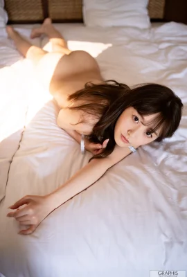 （青色ひかお）情熱的な笑顔であなたの心に感染する甘くて魅力的な笑顔（21p）